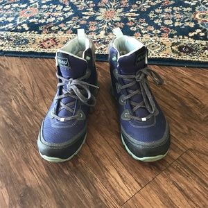 Basically new Ahnu hiking boots